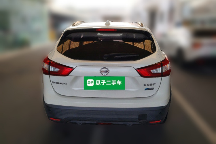 日产 逍客 2017款 2.0L CVT精英版 国V车身外观6