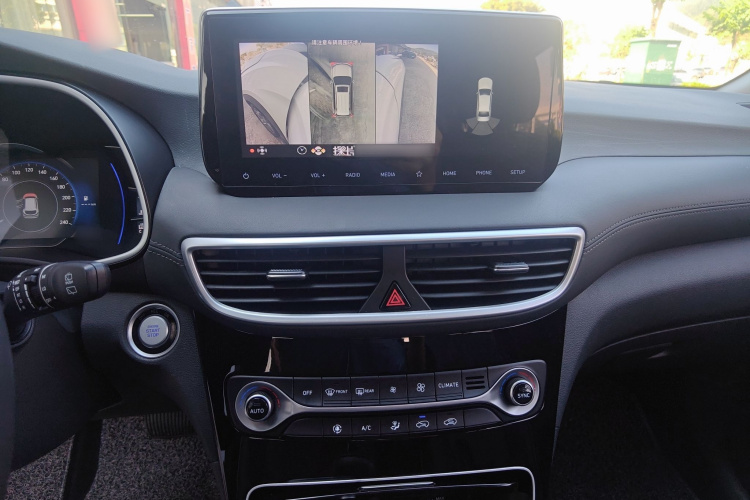 现代 途胜 2019款 280TGDi 双离合两驱时尚版 国VI局部细节16