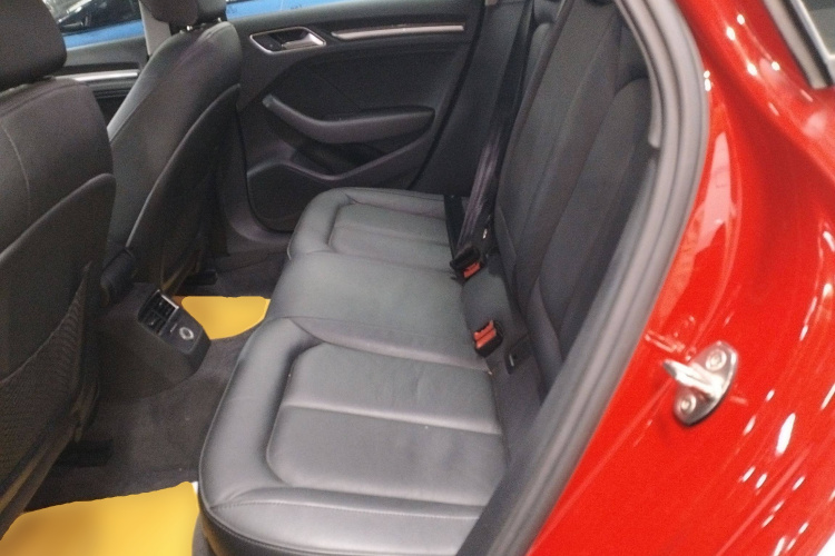 奥迪A3 2019款 Limousine 35 TFSI 风尚型 国VI中控内饰21