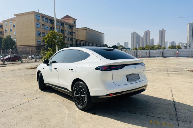 昊铂HT 2023款 670 后驱特高压NDA版车身外观6003