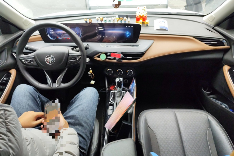 别克 威朗 2022款 Pro 533T 乐享版中控内饰12