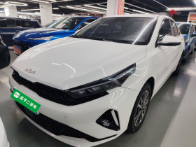 起亚K3 2024款 1.5L CVT舒适优享版