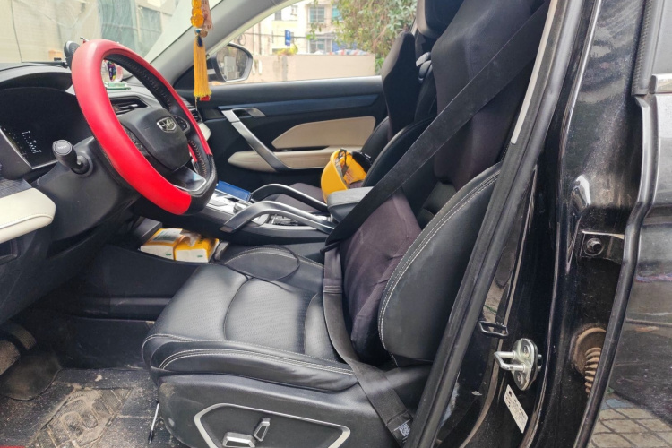 吉利汽车 2022款 博越X 1.8TD DCT智慧型局部细节19