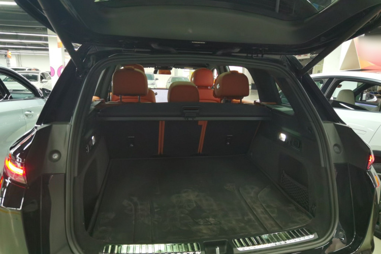 理想汽车 理想L7 2023款 Pro机舱底盘23