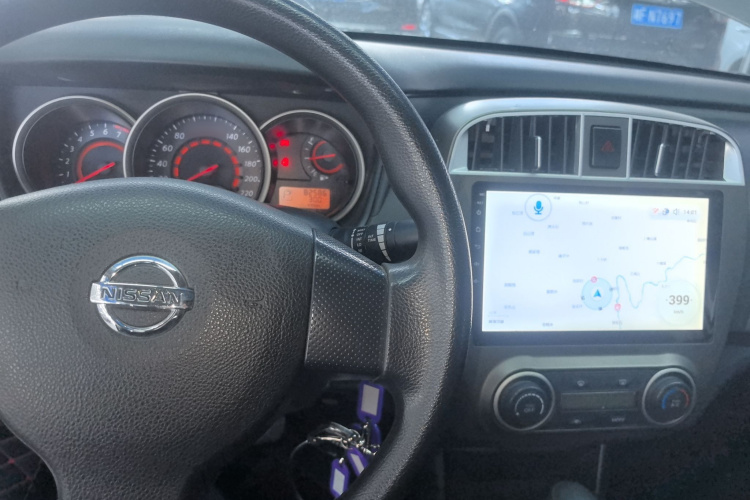 日产 轩逸 2018款 经典 1.6XE+ CVT领先版中控内饰12