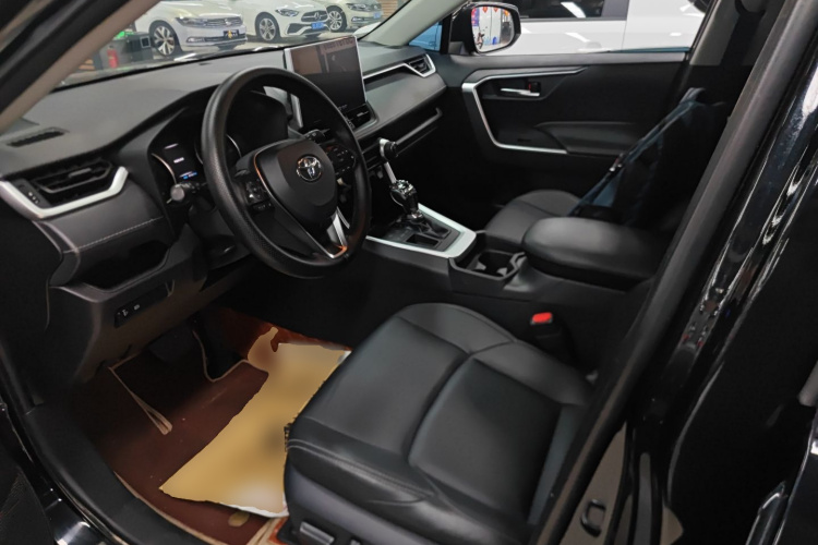 丰田 威兰达 2020款 2.0L CVT两驱豪华版局部细节19