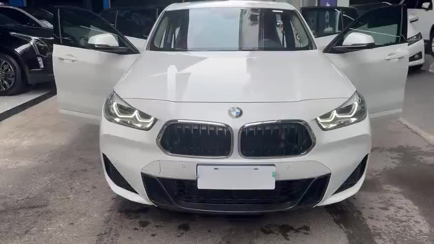 宝马X2 2021款 改款 sDrive25i M运动套装实拍1