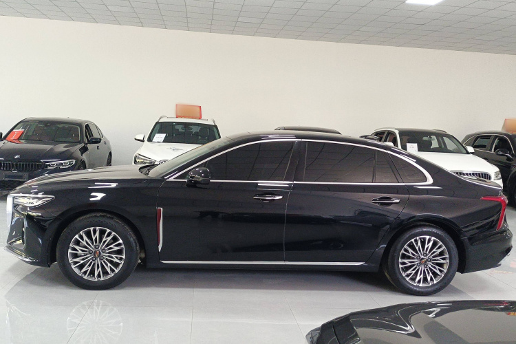 红旗H5 2024款 2.0T 自动智联旗享版车身外观6005