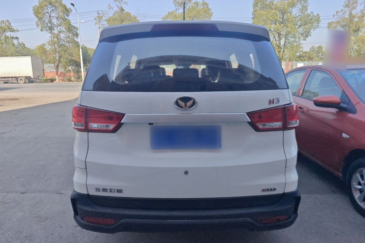 北汽幻速H3 2017款 1.5L 手动舒适天窗版车身外观6004
