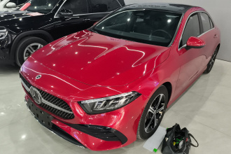 奔驰A级 2023款 A 200 L 时尚型