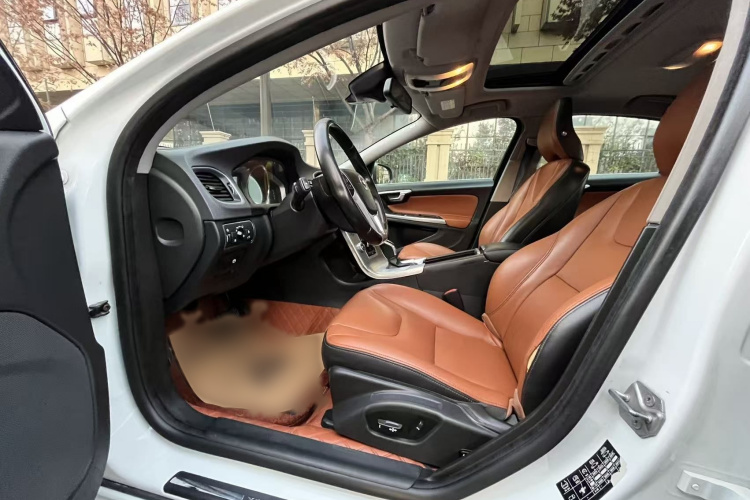 沃尔沃S60 2016款 S60L T4 智远版局部细节19