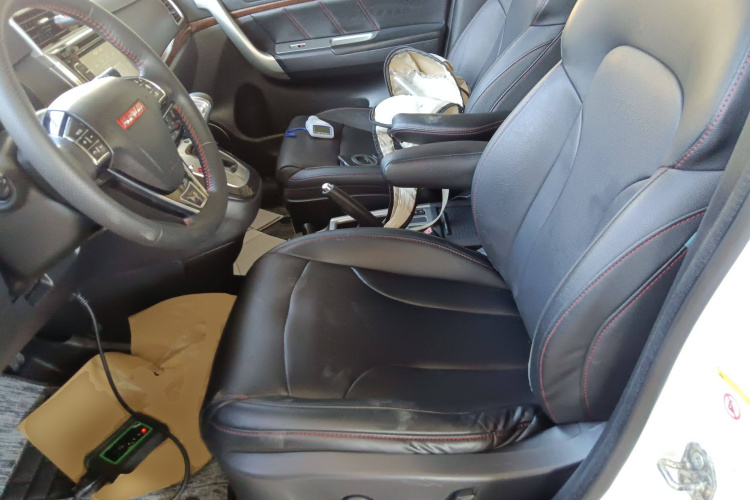 哈弗H6 2014款 运动版 2.4L 自动精英型中控内饰19