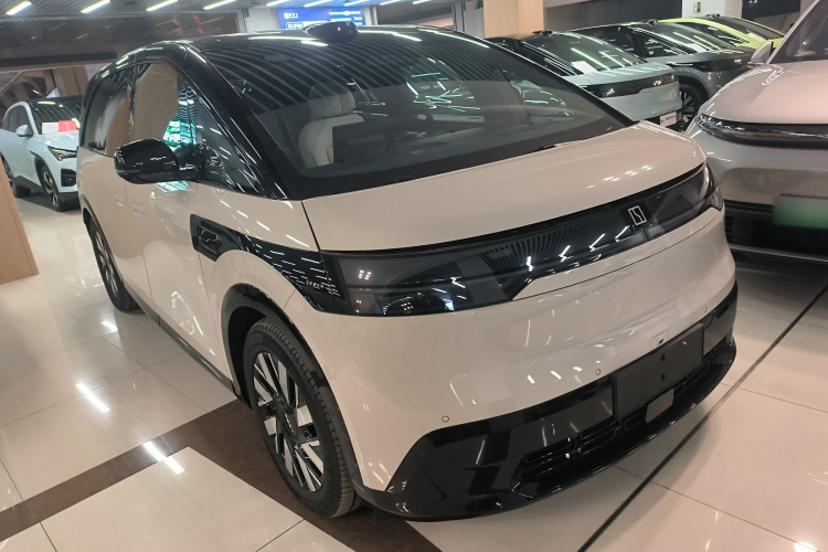 极氪MIX 2025款 长续航智驾版车身外观6002