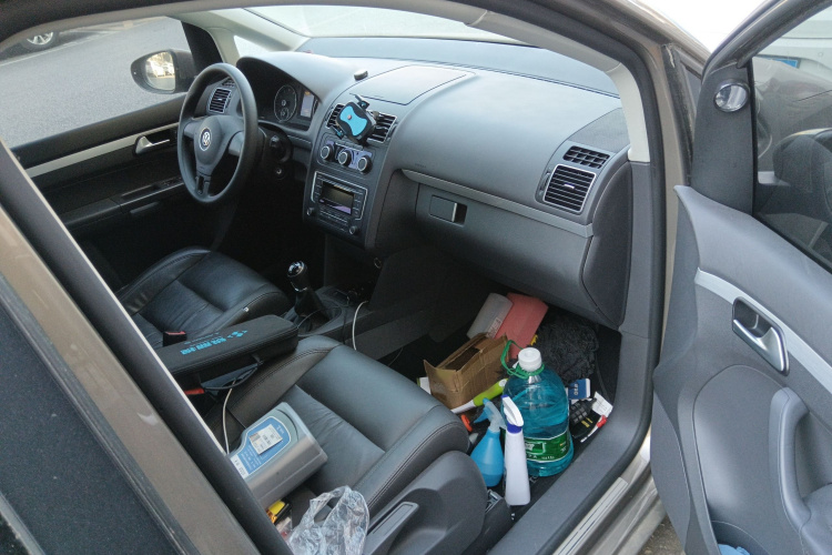 大众 途安 2015款 1.4T 手动舒适版5座局部细节9005