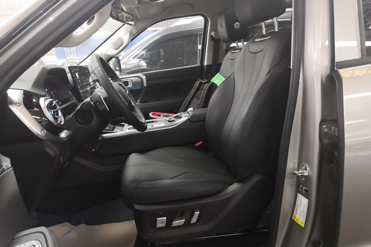 坦克400新能源 2024款 Hi4-T 越野版中控内饰19