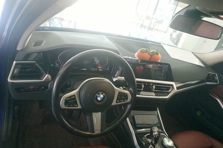 宝马3系 2022款 325Li M运动套装中控内饰12