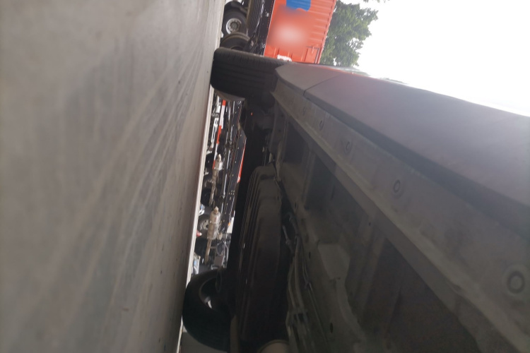 五菱汽车 五菱星辰 2021款 1.5T CVT星曜版局部细节9001