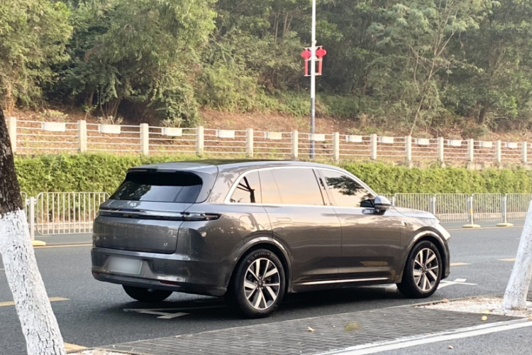 理想汽车 理想L7 2023款 Pro车身外观6002