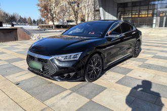 比亚迪 汉 2022款 DM-p 202KM 四驱旗舰型