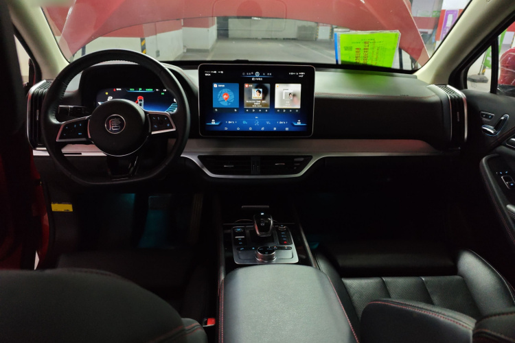 比亚迪 唐新能源 2019款 EV600D 四驱智联创领型中控内饰12