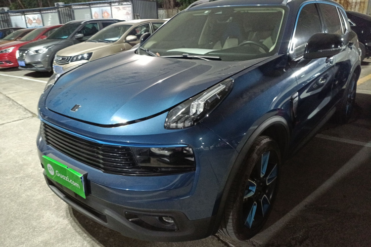 领克01 2017款 2.0T 两驱耀Pro版车身外观1