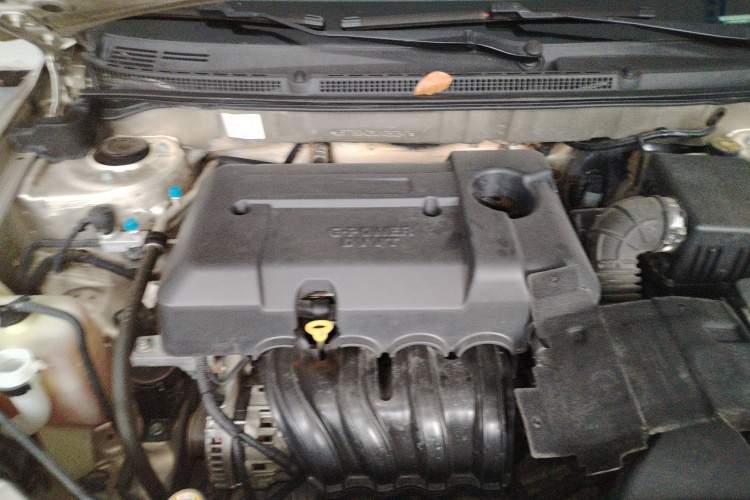 吉利汽车 帝豪 2018款 1.5L CVT向上互联版机舱底盘24