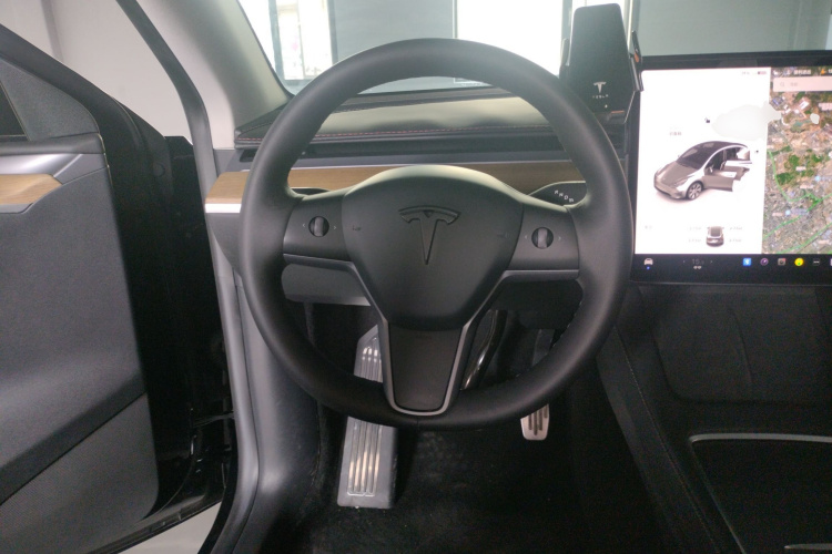 特斯拉 Model Y 2022款 后轮驱动版局部细节13