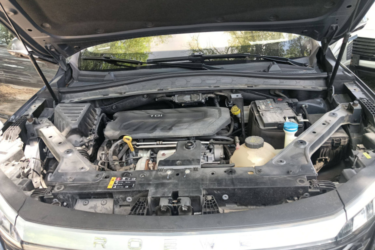 荣威RX5 MAX 2022款 2.0T 自动有为尊荣版机舱底盘24