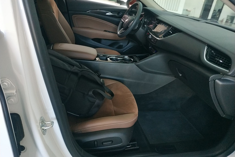 别克 君威 2022款 552T 智享型局部细节41