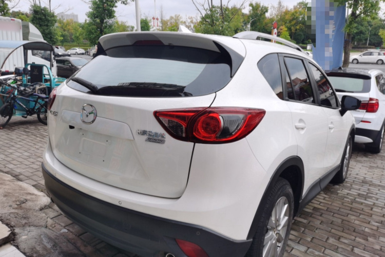 马自达CX-5 2015款 2.0L 自动两驱舒适型车身外观6005