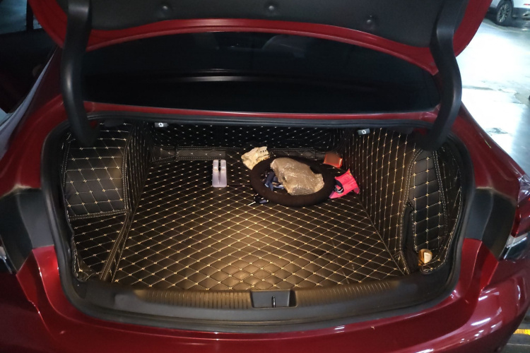 别克 君威 2019款 20T 精英型 国VI中控内饰23