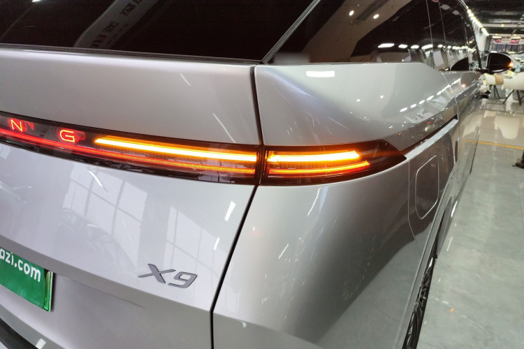 小鹏X9 2025款 740超长续航 Max车身外观6006