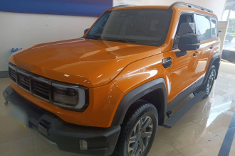 北京BJ40 2024款 2.0T 全新城市猎人版 至尊型