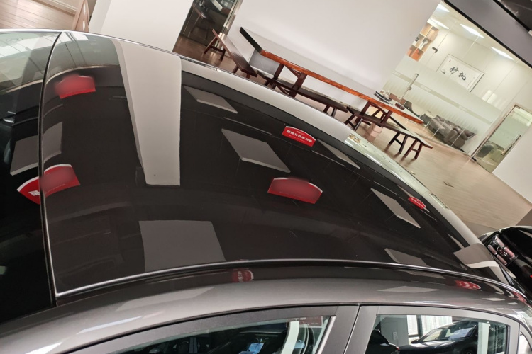 吉利汽车 帝豪 2026款 第4代 400万纪念款 1.5L CVT超越型局部细节57