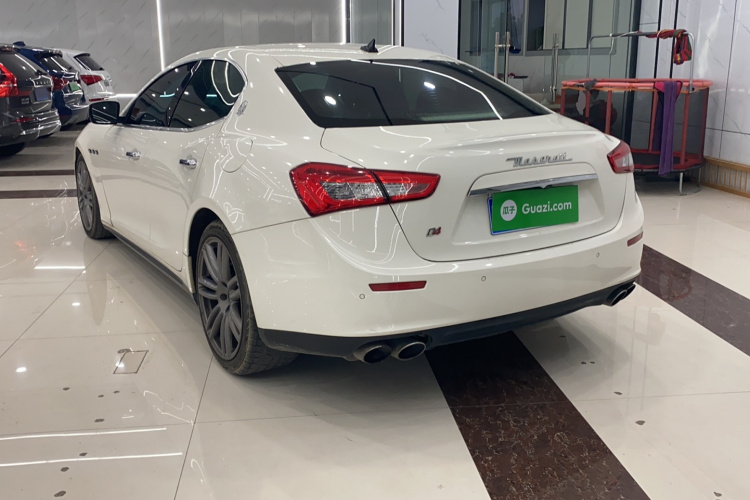 玛莎拉蒂 Ghibli 2014款 3.0T 标准版车身外观6005