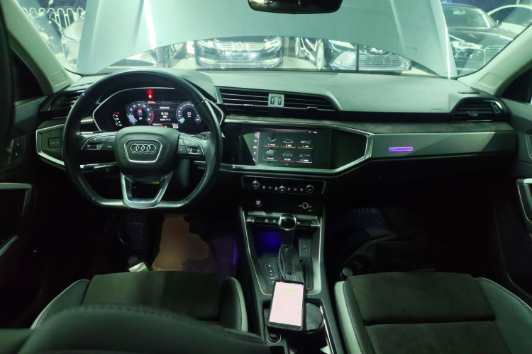 奥迪Q3 2021款 35 TFSI 时尚动感型中控内饰12
