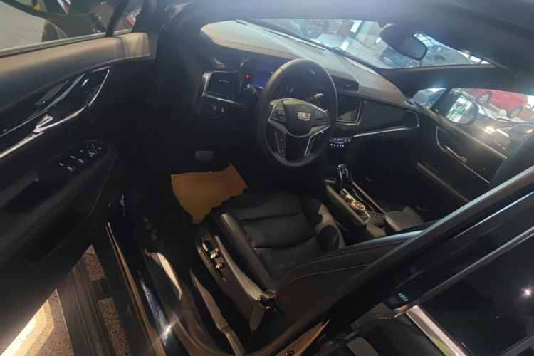 凯迪拉克XT5 2022款 2.0T 四驱豪华型中控内饰20