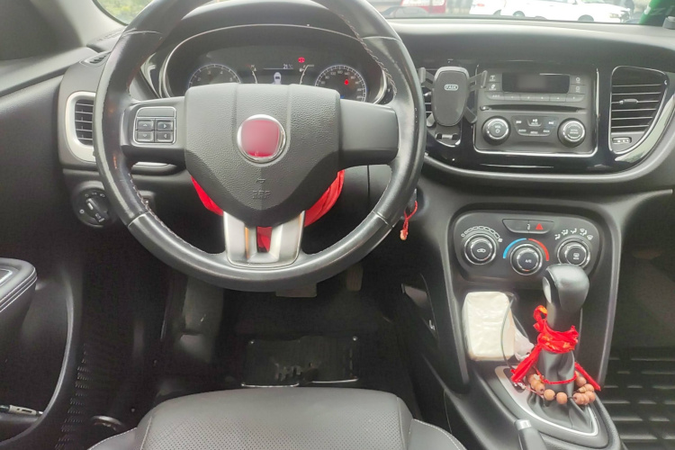 菲亚特 菲翔 2012款 1.4T 自动劲享版中控内饰7002