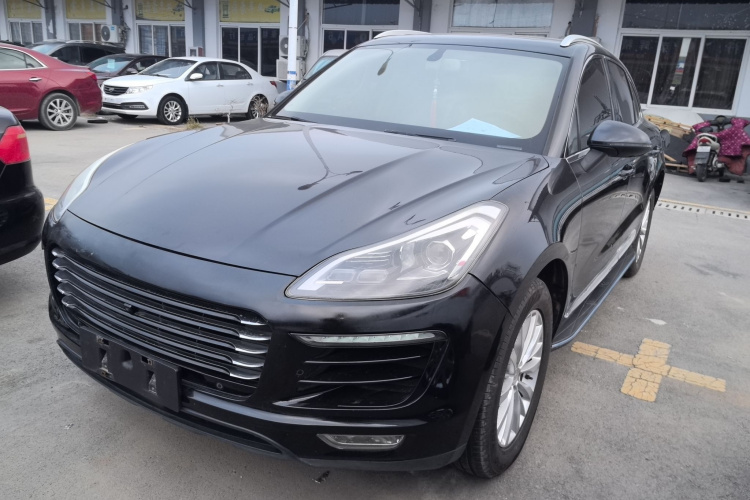 众泰SR9 2017款 2.0T 自动极致之心版车身外观1