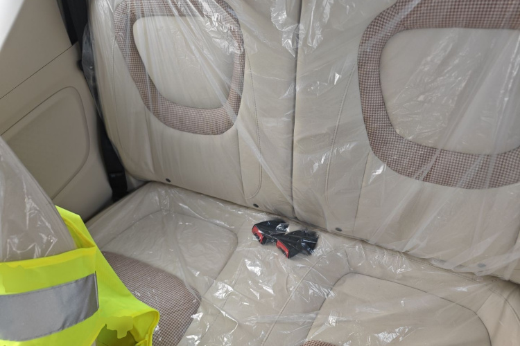 五菱汽车 宏光MINIEV 2024款 第三代 215km 青春版中控内饰21