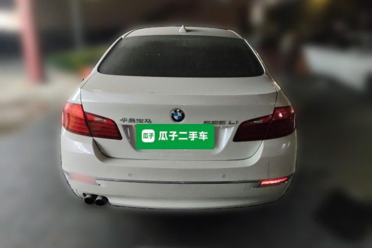 宝马5系 2014款 525Li 豪华设计套装车身外观6004