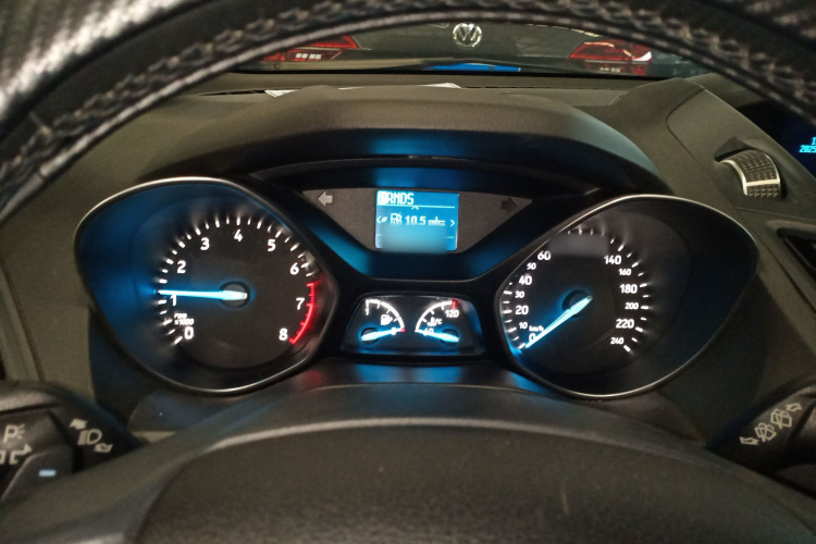 福特 翼虎 2017款 EcoBoost 180 两驱铂翼型局部细节14