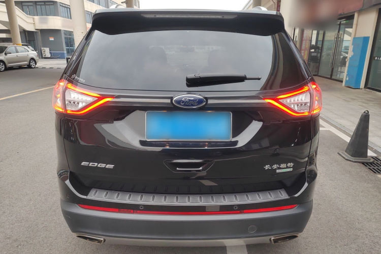 福特 锐界 2016款 EcoBoost 245 两驱精锐型 5座车身外观6