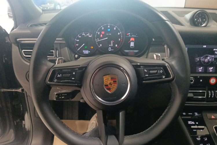 保时捷 2023款 Macan 2.0T局部细节13