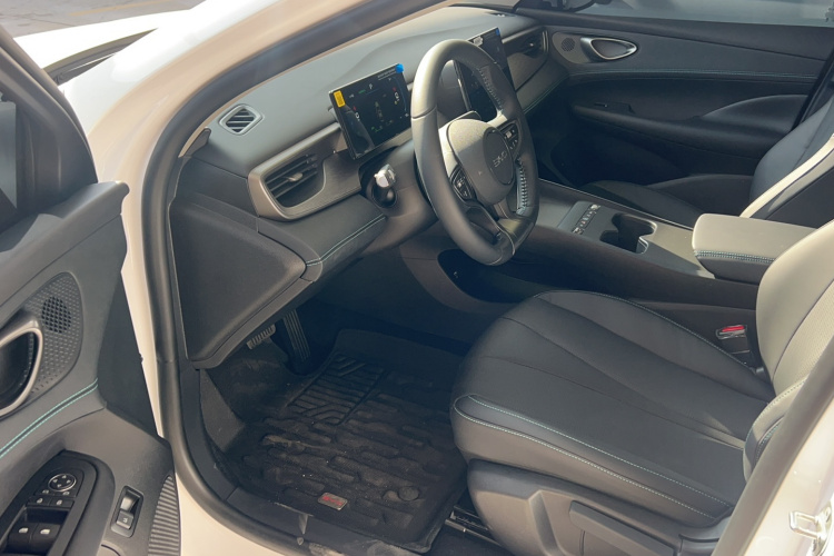 比亚迪 海豹05 DM-i 2026款 DM-i 128KM豪华型中控内饰7002