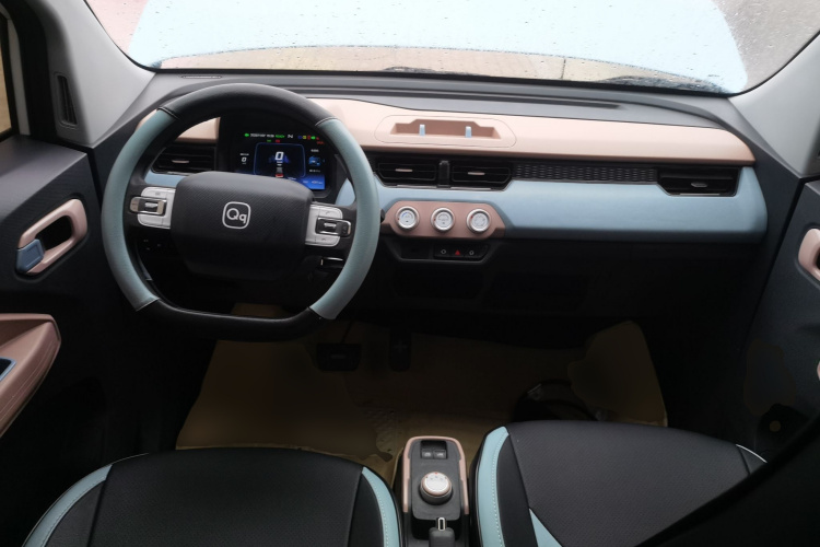 奇瑞 QQ冰淇淋 2024款 170km 圣代中控内饰12