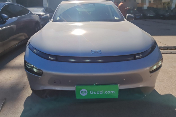 小鹏P7 2022款 480E车身外观6001