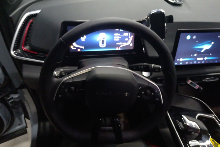 北京汽车 魔方 2023款 1.5T DCT青春版中控内饰13