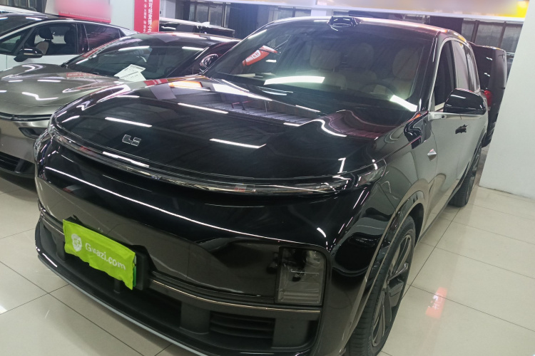 理想汽车 理想L9 2024款 Ultra车身外观1