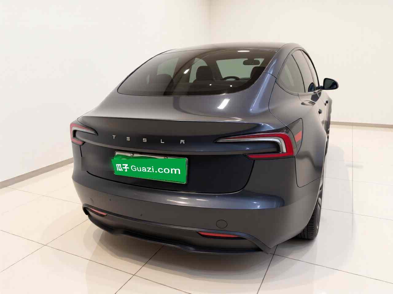 特斯拉 Model 3 2023款 后轮驱动版(4)